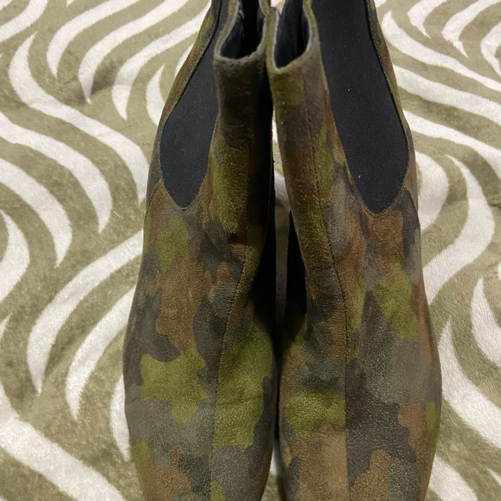 Camouflage Suede Ankle Boots